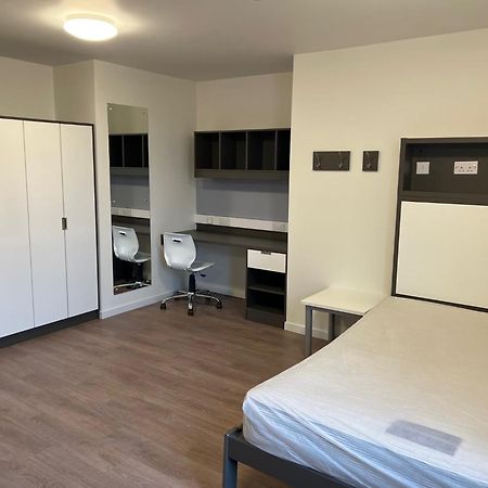 Pittville Student Village In Cheltenham Челтнем Екстер'єр фото