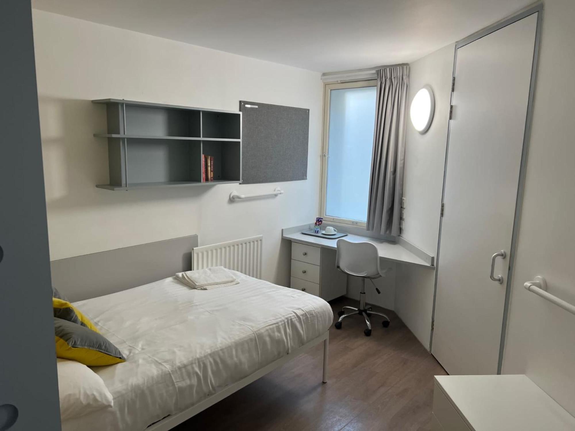 Pittville Student Village In Cheltenham Челтнем Екстер'єр фото