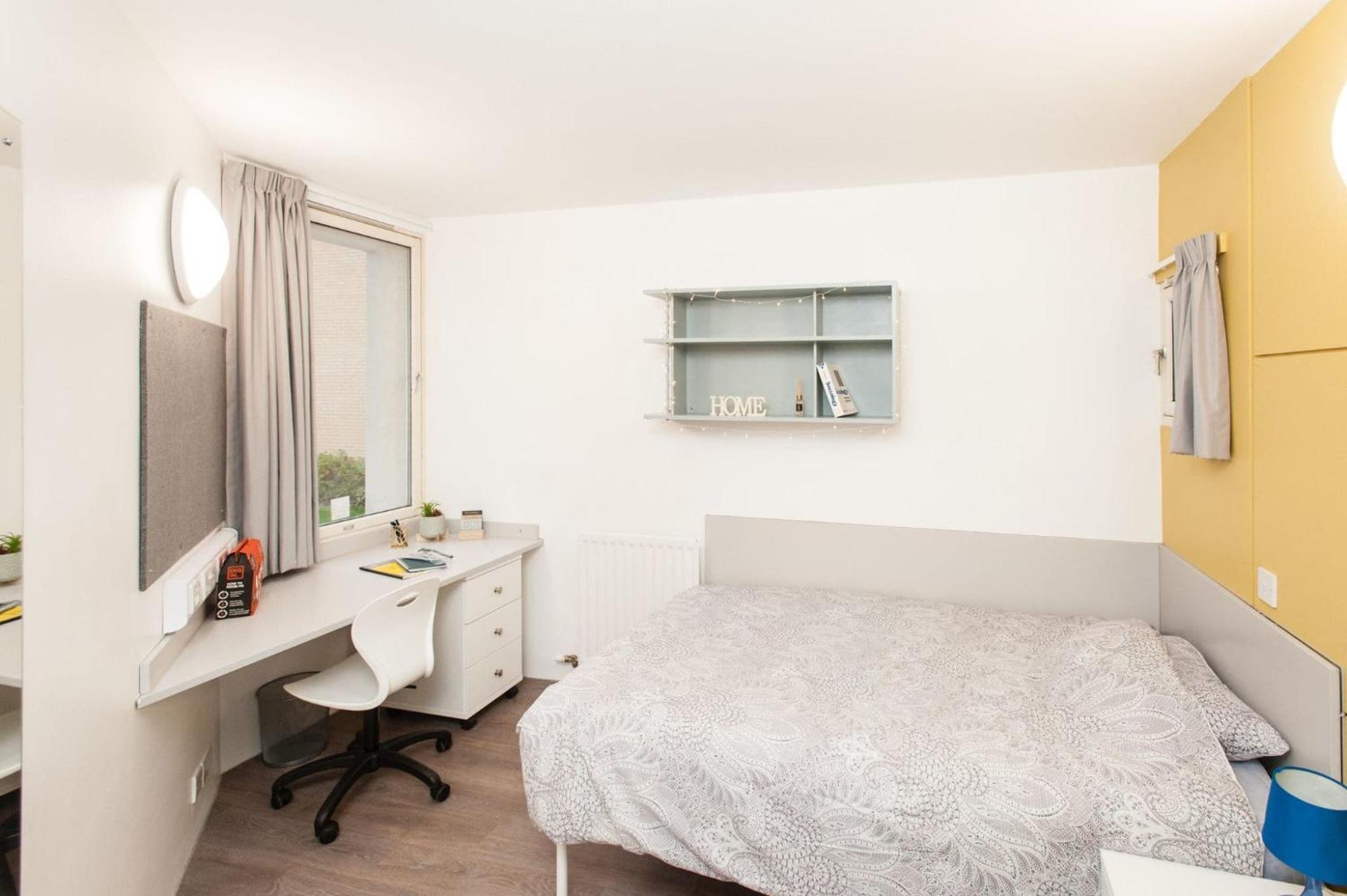 Pittville Student Village In Cheltenham Челтнем Екстер'єр фото