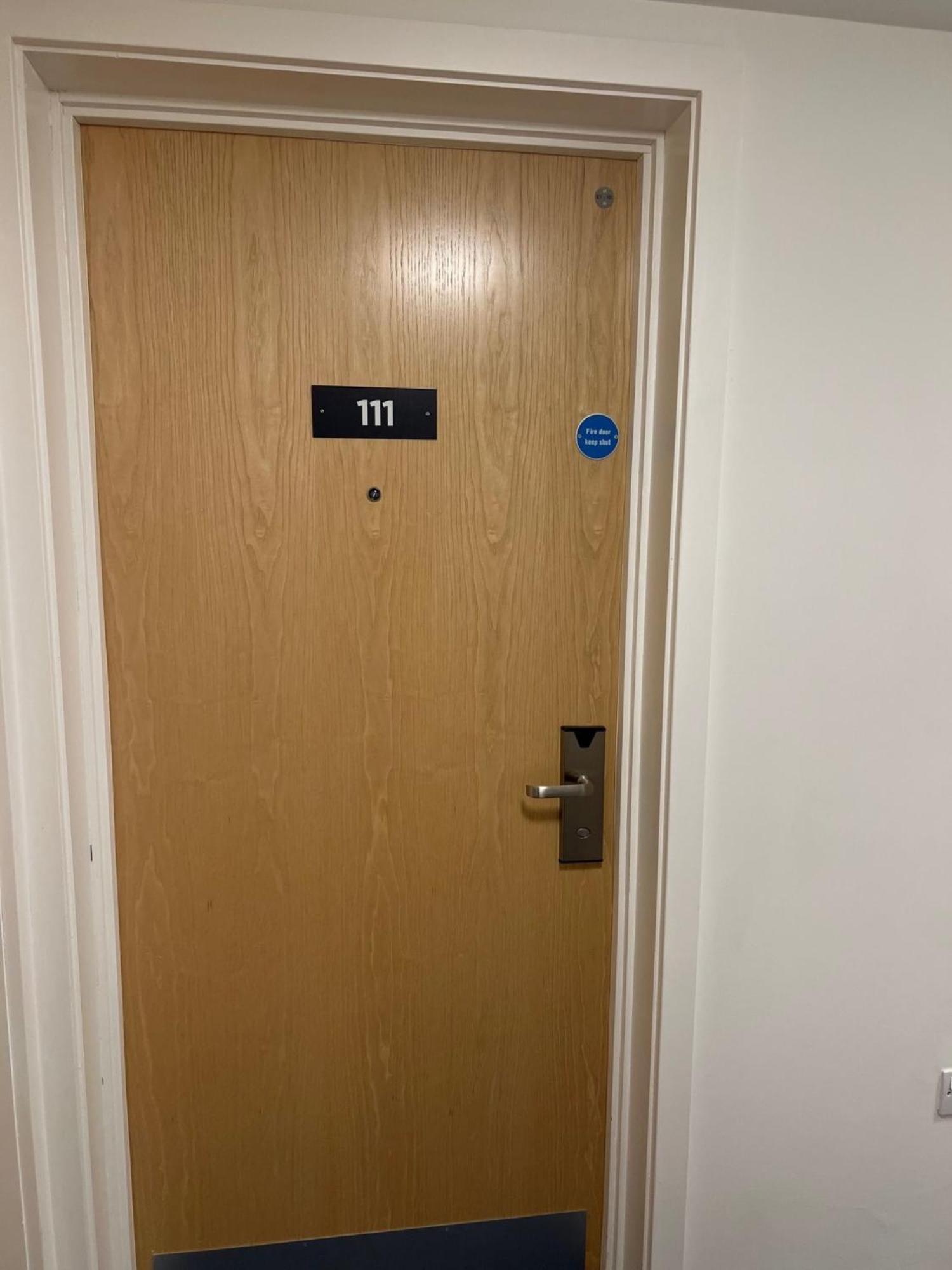 Pittville Student Village In Cheltenham Челтнем Екстер'єр фото